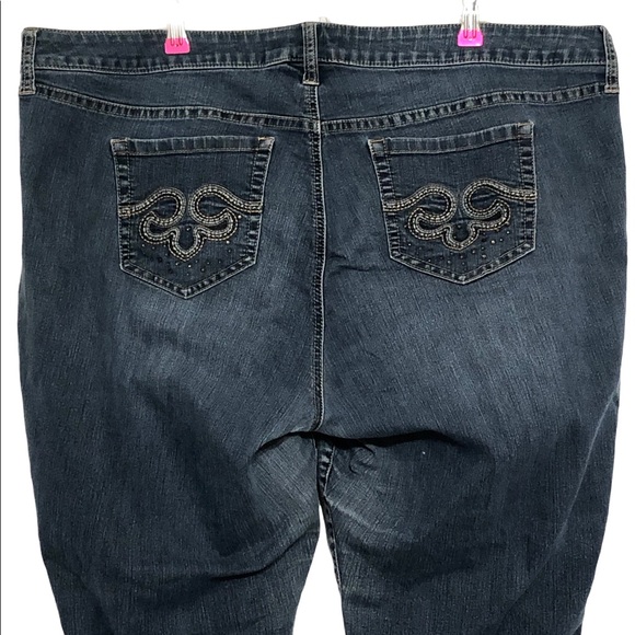 Torrid Denim Jeans Slim Boot Cut Worn Hem Plus 24 - Picture 5 of 11